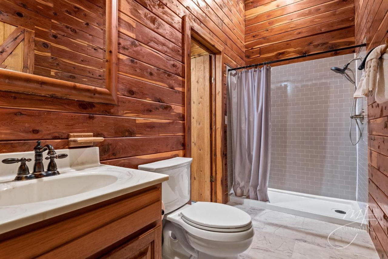 Fly Away Cabin- Modern, Serene, And Convenient Compton Exterior foto